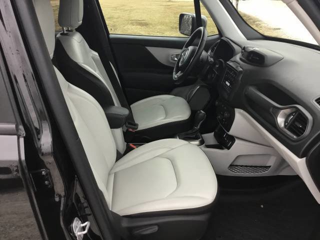 Used 2020 Jeep Renegade Limited w/ Safety and Security Group image 18