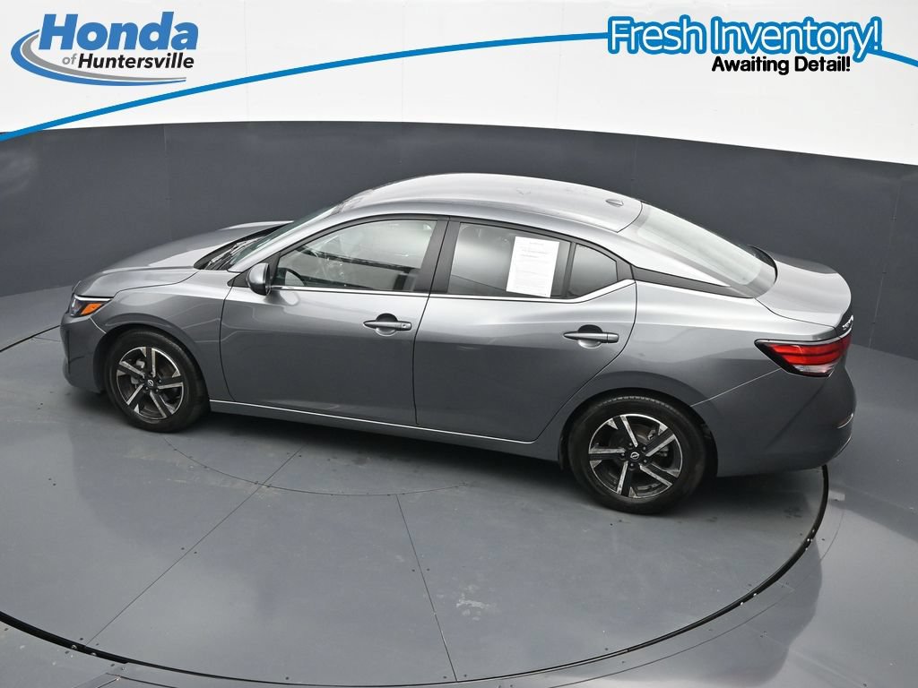Used 2024 Nissan Sentra SV FWD image 18