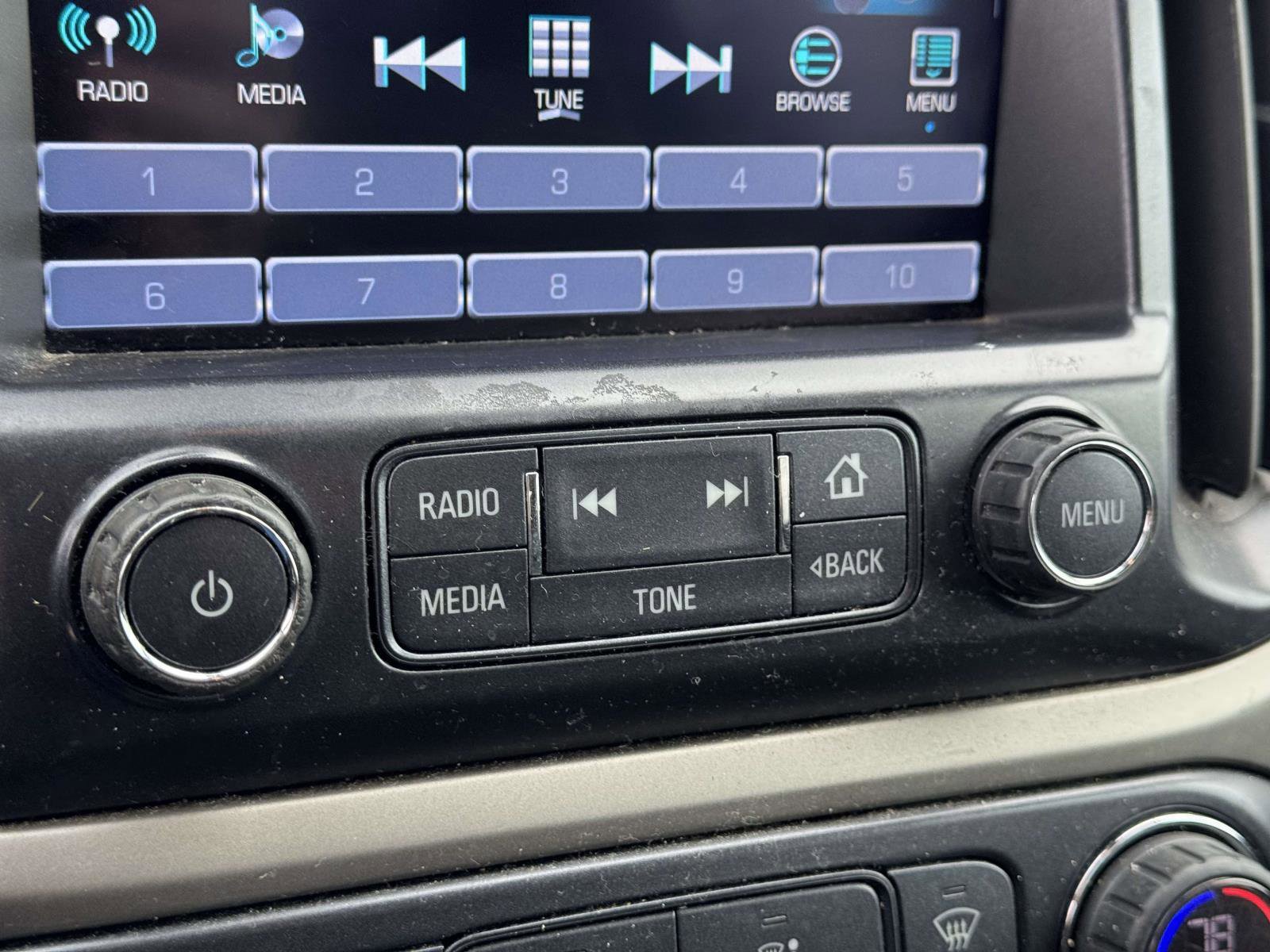 Used 2018 Chevrolet Colorado Z71 AWD/4WD image 28