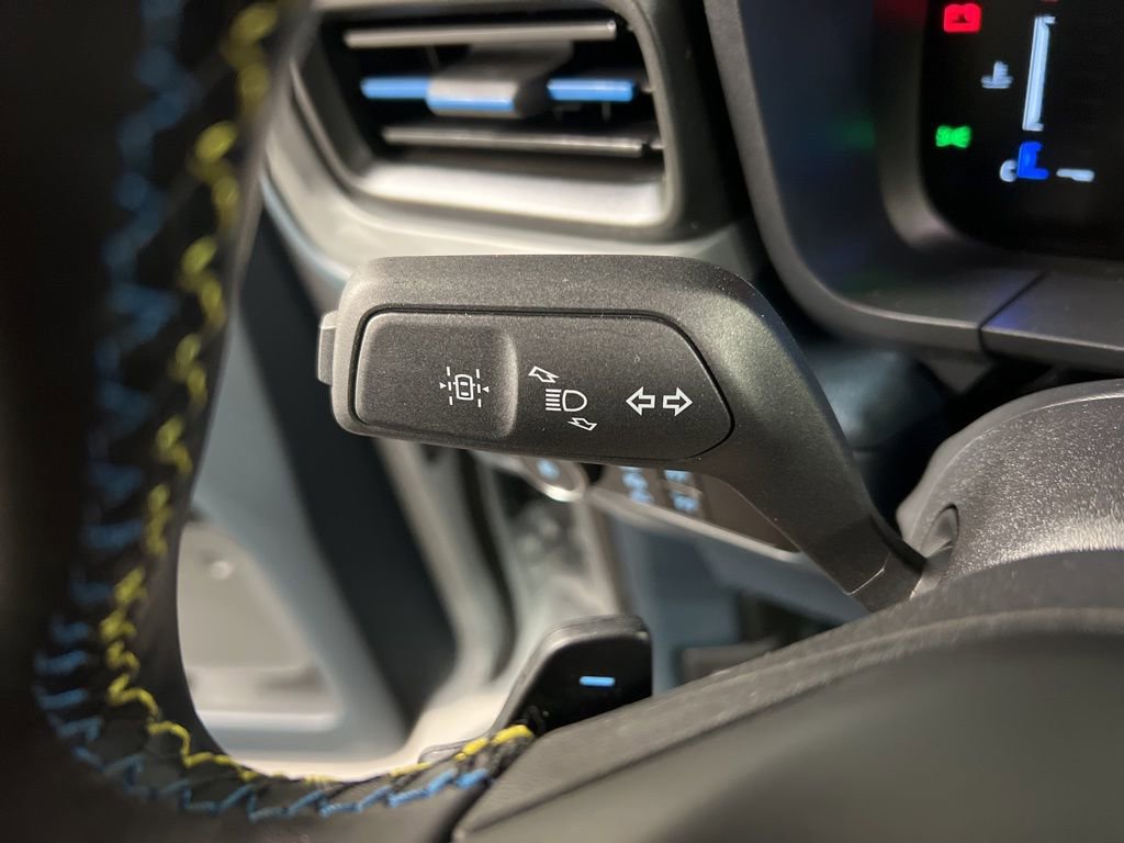 New 2026 Ford Maverick Lobo image 18