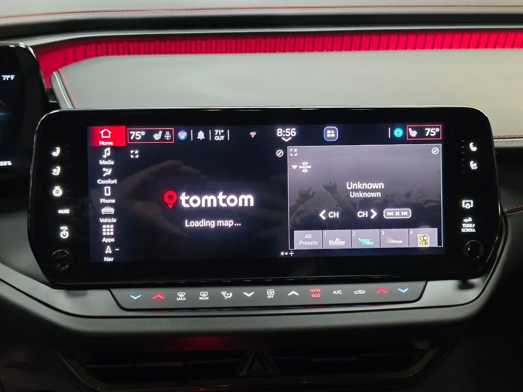 Used 2024 Dodge Charger R/T w/ Plus Group image 25