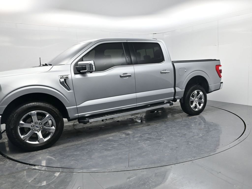 Used 2023 Ford F150 Lariat w/ Max Trailer Tow Package image 4