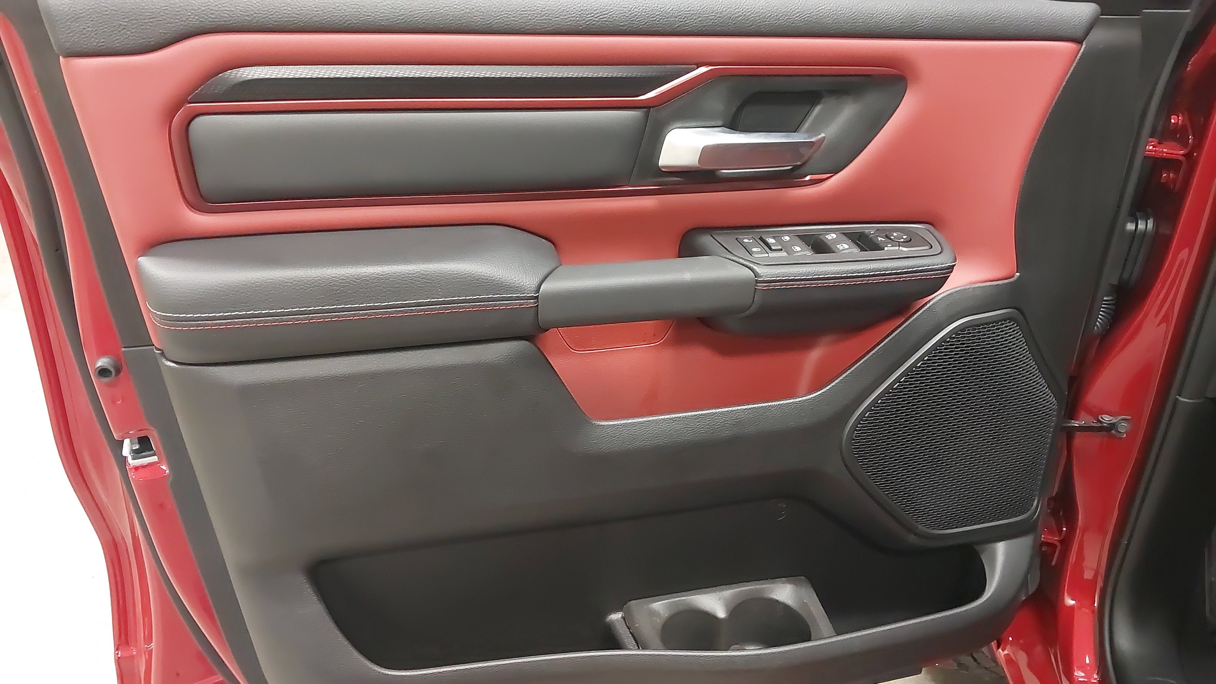 New 2027 RAM 1500 Rebel w/ Rebel Level 1 Equipment Group AWD/4WD image 24