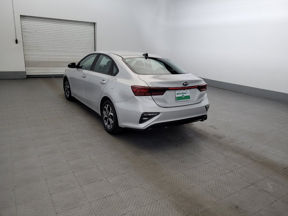 Used 2021 Kia Forte LXS FWD image 5