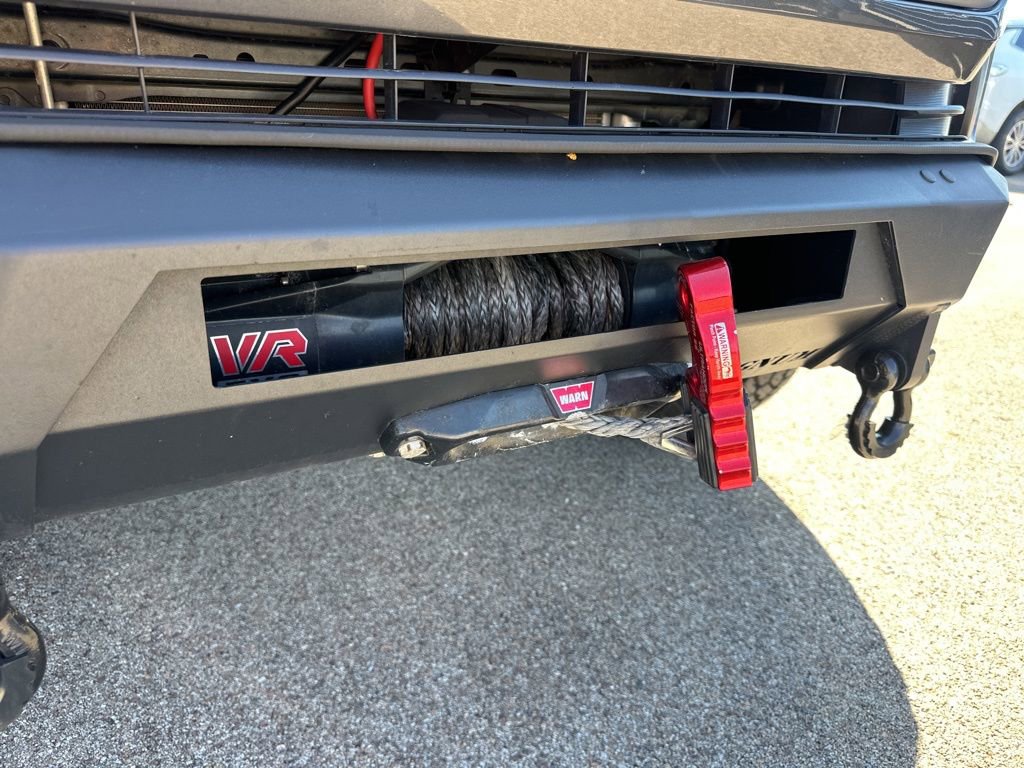 Used 2023 Toyota Tacoma TRD Off-Road w/ Advanced Technology Package image 20