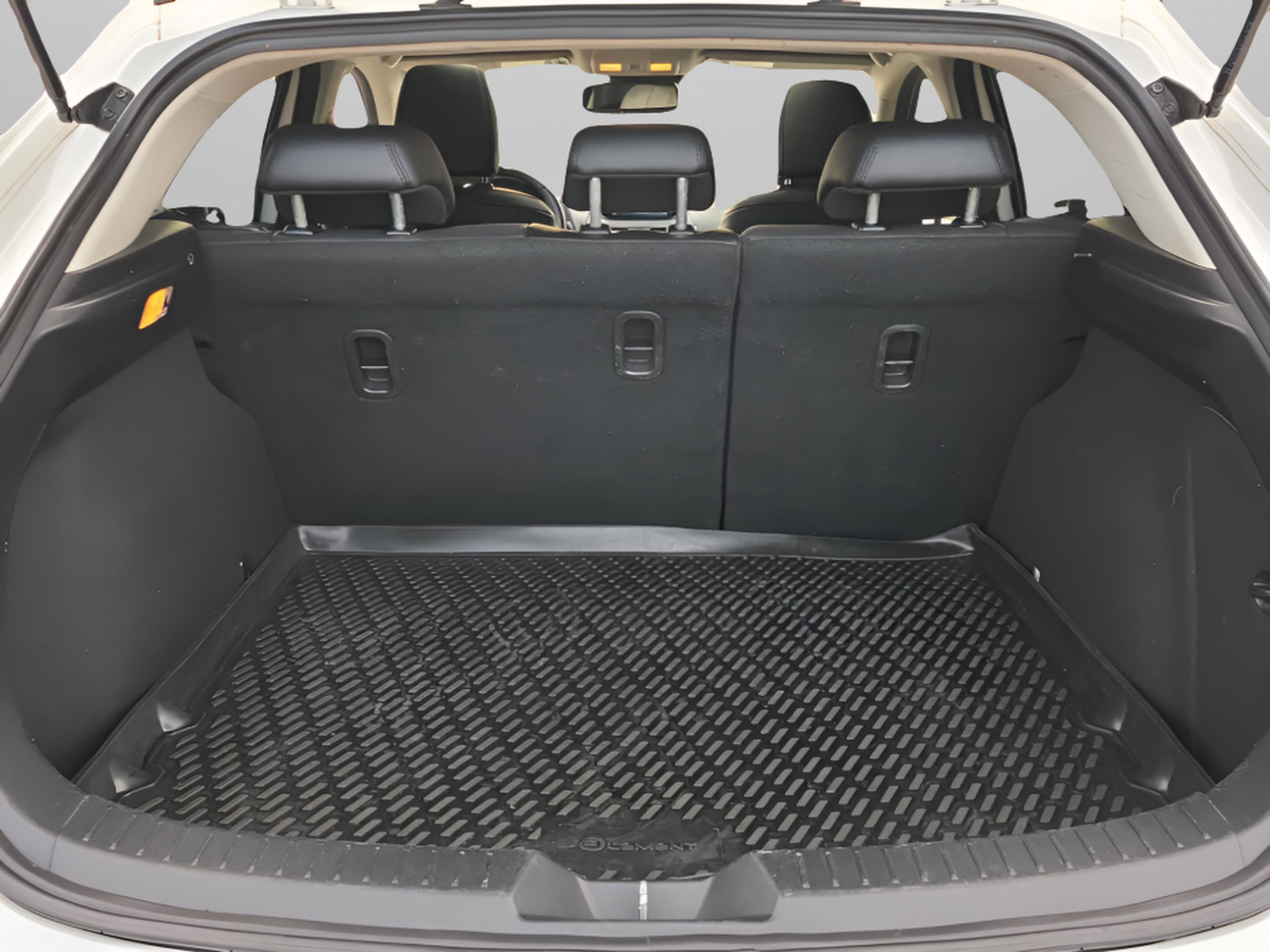 Used 2018 MAZDA MAZDA3 Grand Touring w/ Premium Equipment Package image 10