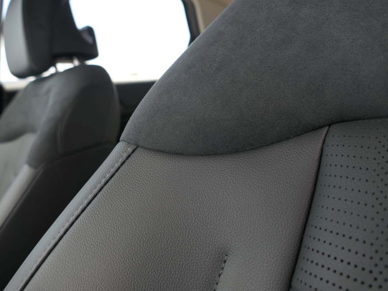 New 2026 Kia Sportage SX Prestige image 11