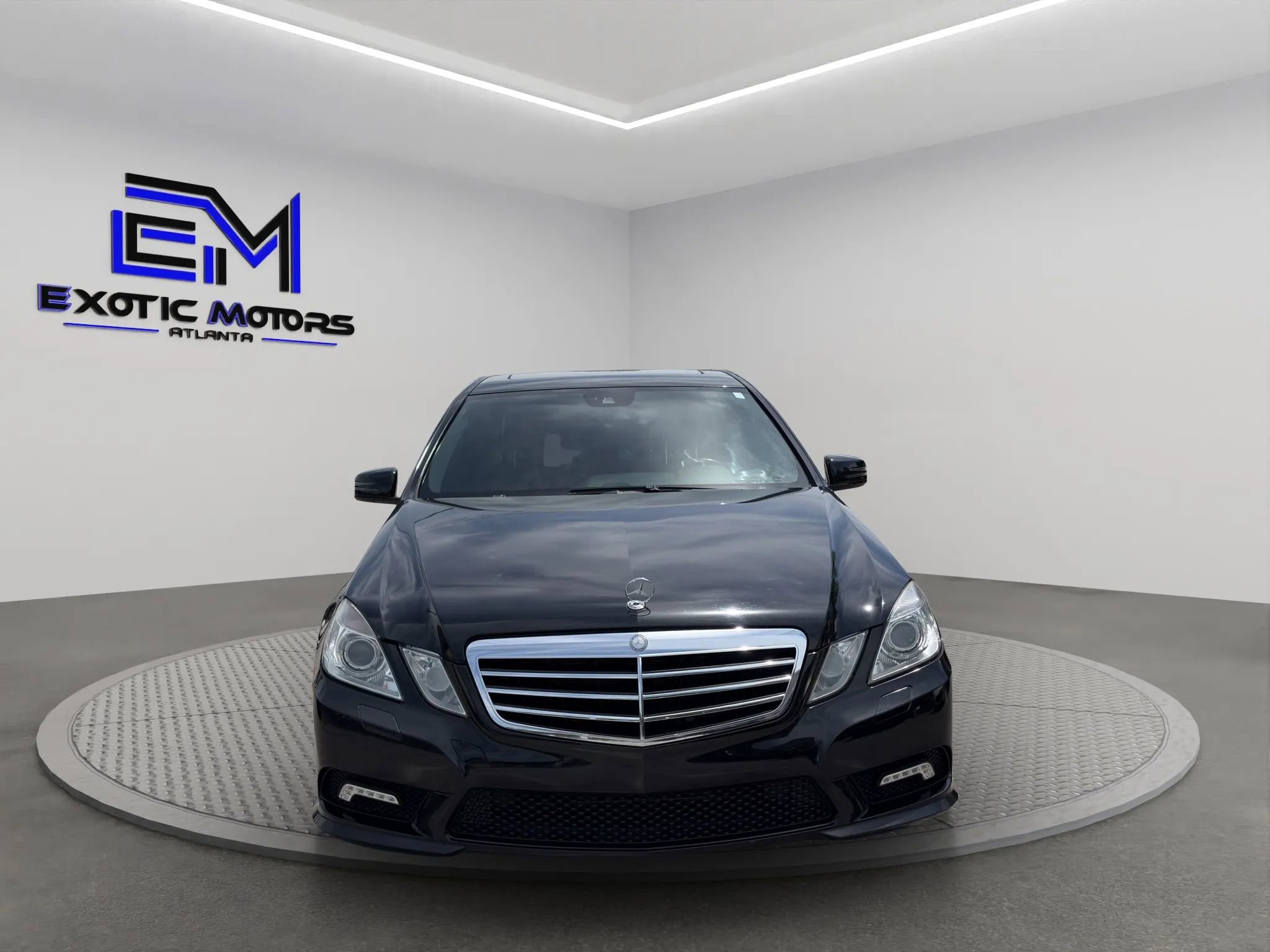 Used 2011 Mercedes-Benz E 350 Sedan image 8