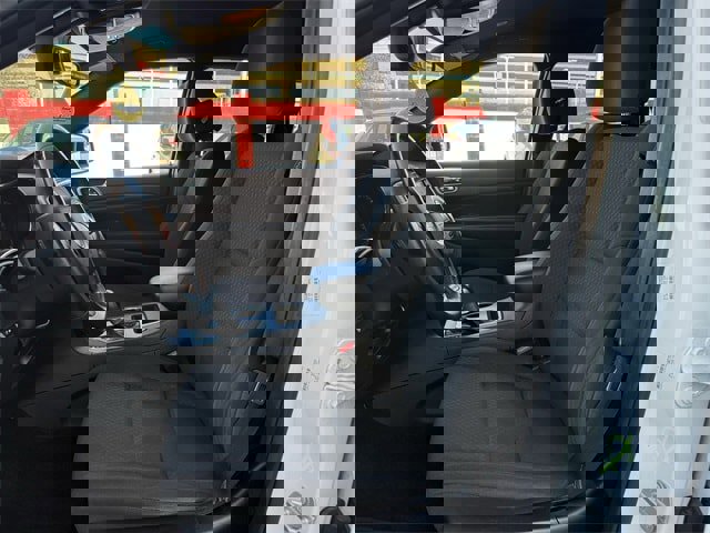 Used 2018 Jeep Grand Cherokee Laredo image 22