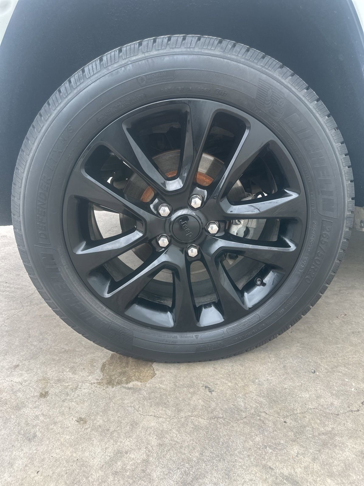Used 2018 Jeep Grand Cherokee Altitude RWD image 26