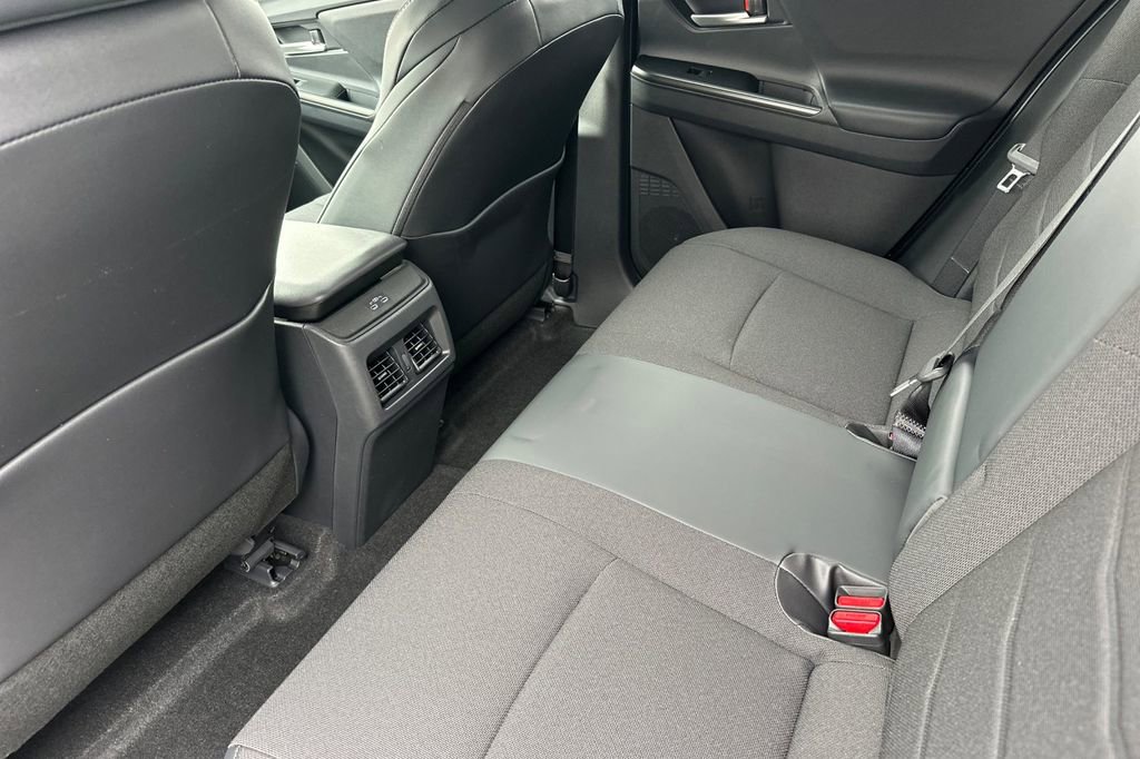 New 2026 Subaru Uncharted Premium image 13