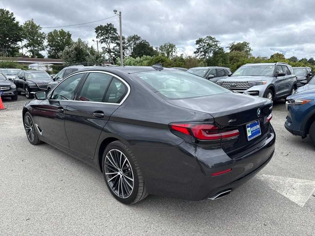 Used 2023 BMW 540i xDrive w/ Premium Package AWD/4WD image 8