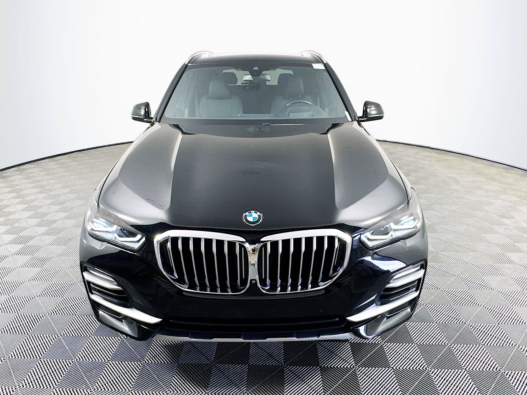 Used 2020 BMW X5 sDrive40i w/ Premium Package RWD image 2