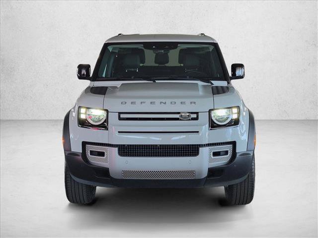 Used 2023 Land Rover Defender 90 S AWD/4WD image 2