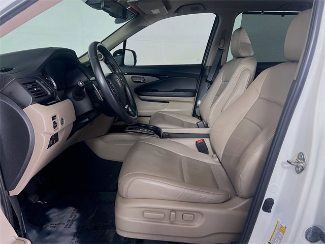 Used 2018 Honda Pilot Touring image 13