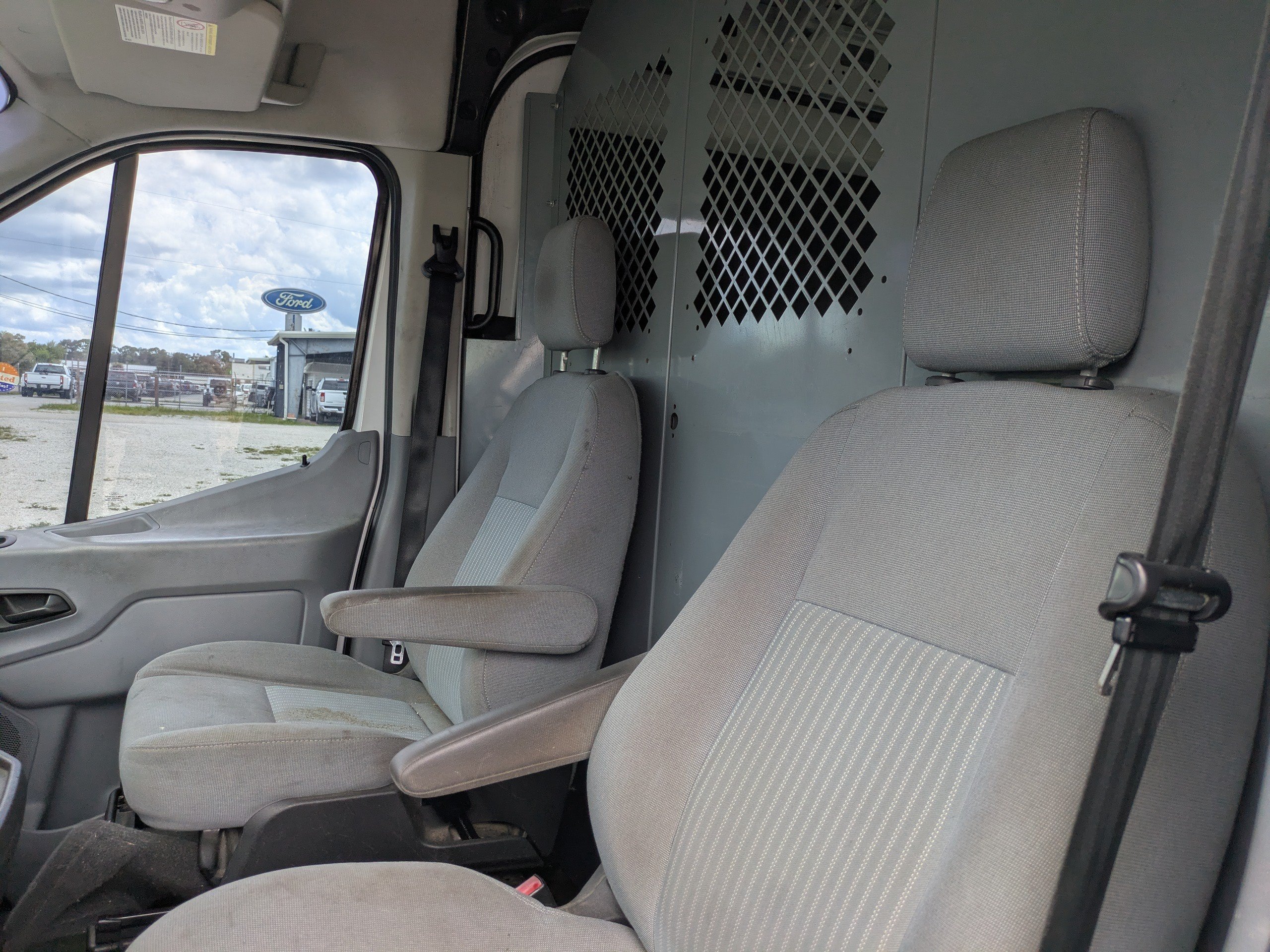 Used 2015 Ford Transit 250 148 Medium Roof w/ Interior Upgrade Package RWD image 17