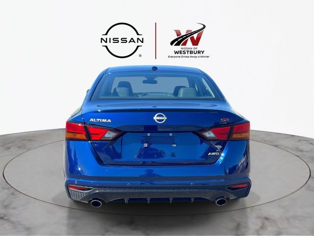 Used 2024 Nissan Altima 2.5 SR AWD/4WD image 5