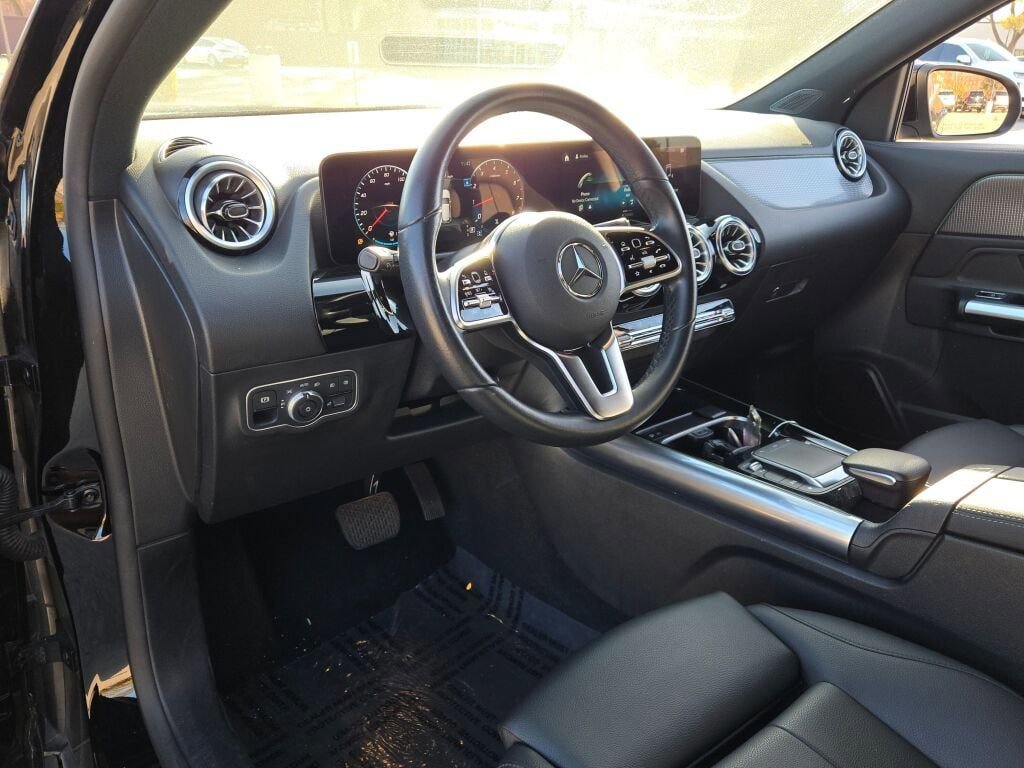 Used 2022 Mercedes-Benz GLA 250 image 24