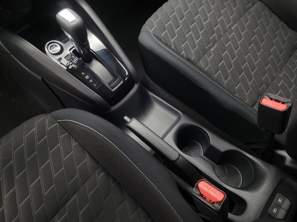 Used 2022 Nissan Kicks S image 26