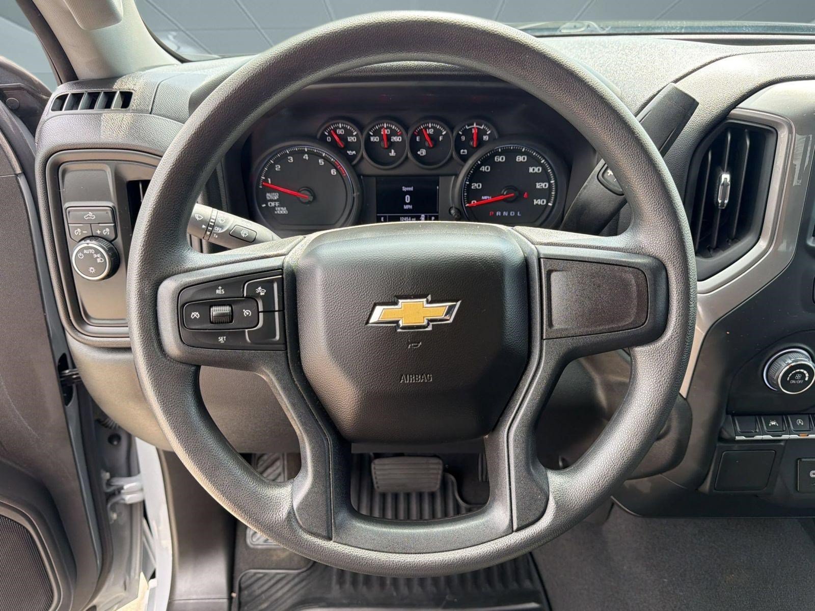 Certified 2024 Chevrolet Silverado 1500 Custom w/ LPO, Dark Essentials Package RWD image 16
