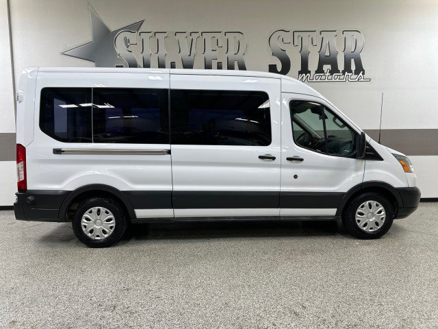 Used 2017 Ford Transit 350 XLT image 30