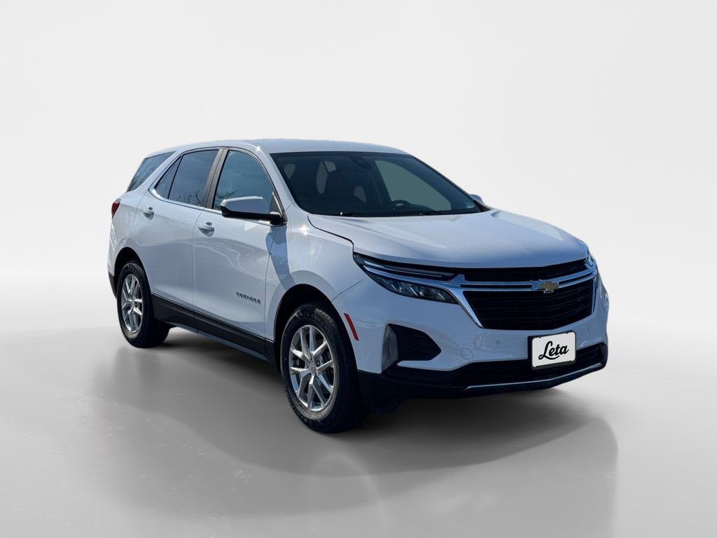Used 2022 Chevrolet Equinox LT image 2