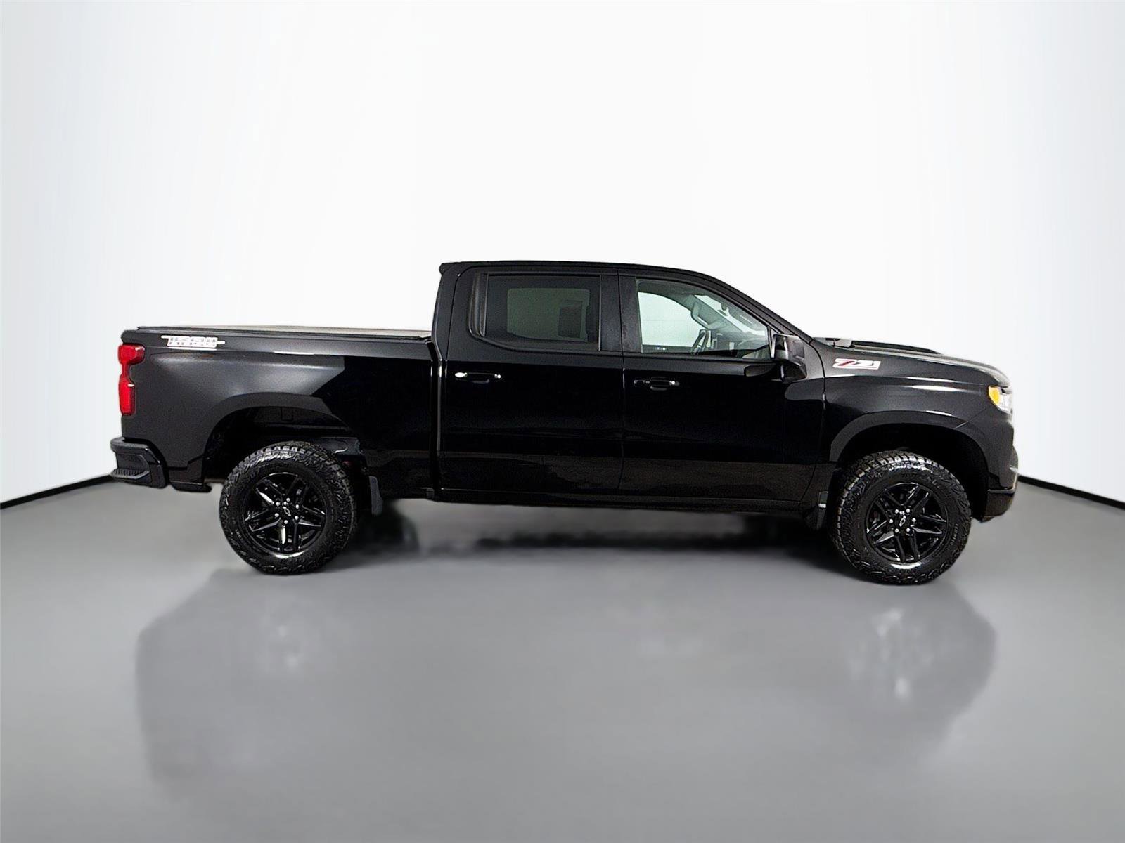 Used 2023 Chevrolet Silverado 1500 LT Trail Boss AWD/4WD image 10