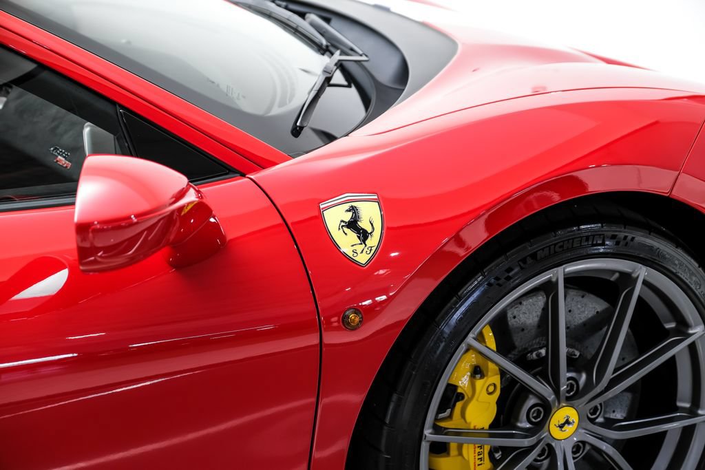 Used 2020 Ferrari 488 Pista Coupe RWD image 51