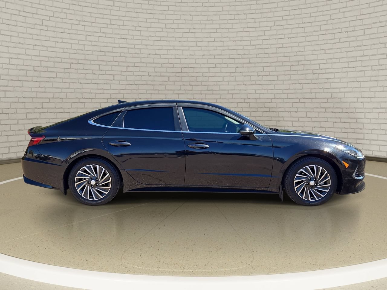 Used 2022 Hyundai Sonata Limited FWD image 4