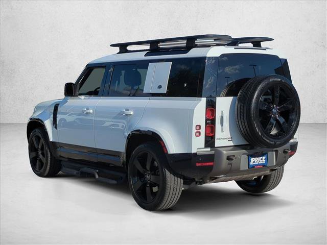 Used 2022 Land Rover Defender 110 X-Dynamic SE AWD/4WD image 8