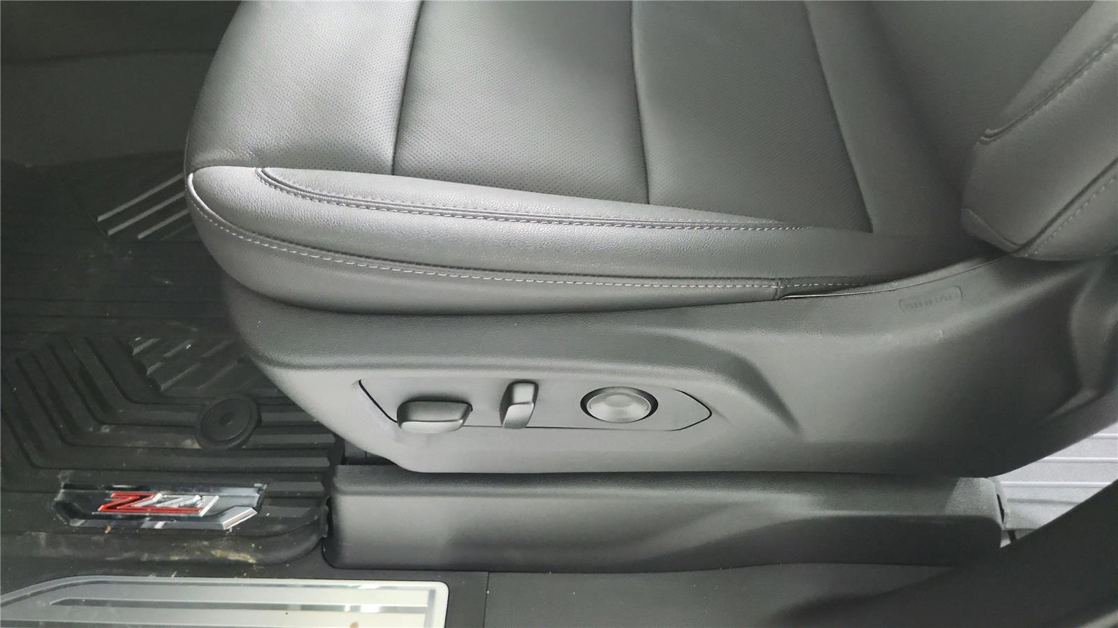 New 2026 Chevrolet Silverado 1500 LTZ image 13