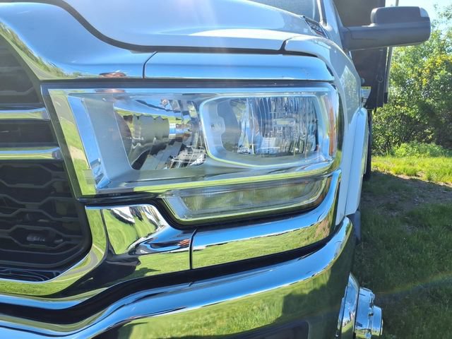 Used 2021 RAM 3500 Tradesman w/ Chrome Appearance Group AWD/4WD image 18