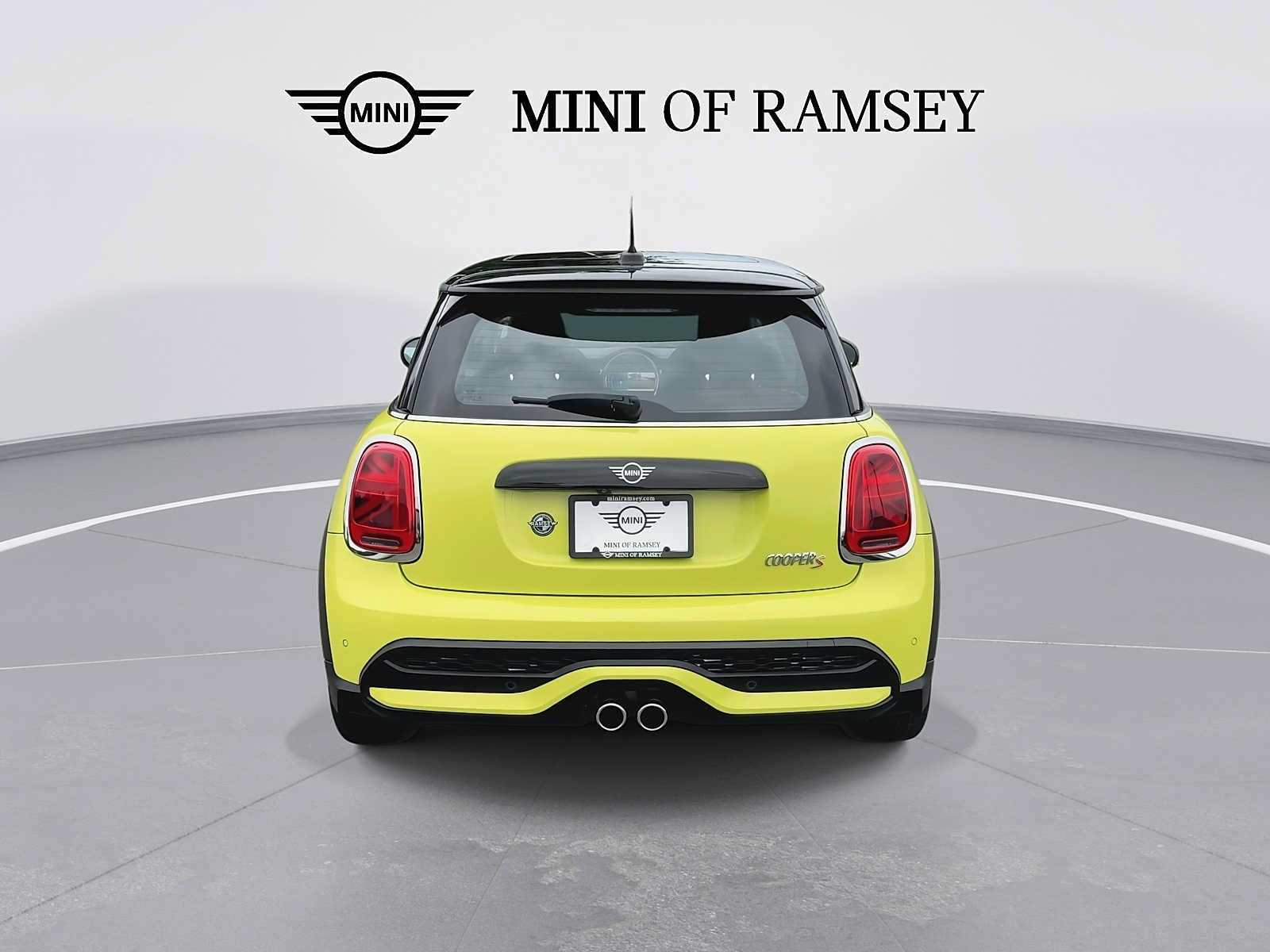 Used 2024 MINI Cooper S FWD image 7