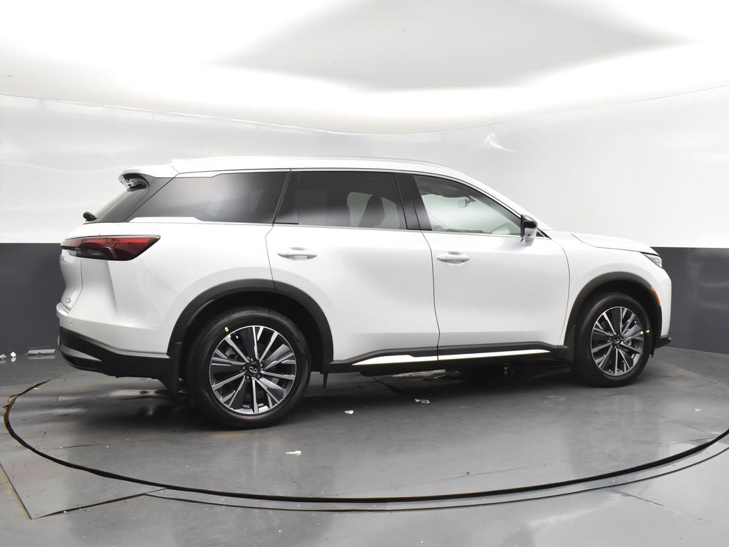 New 2026 INFINITI QX60 Luxe w/ Cargo Package image 8
