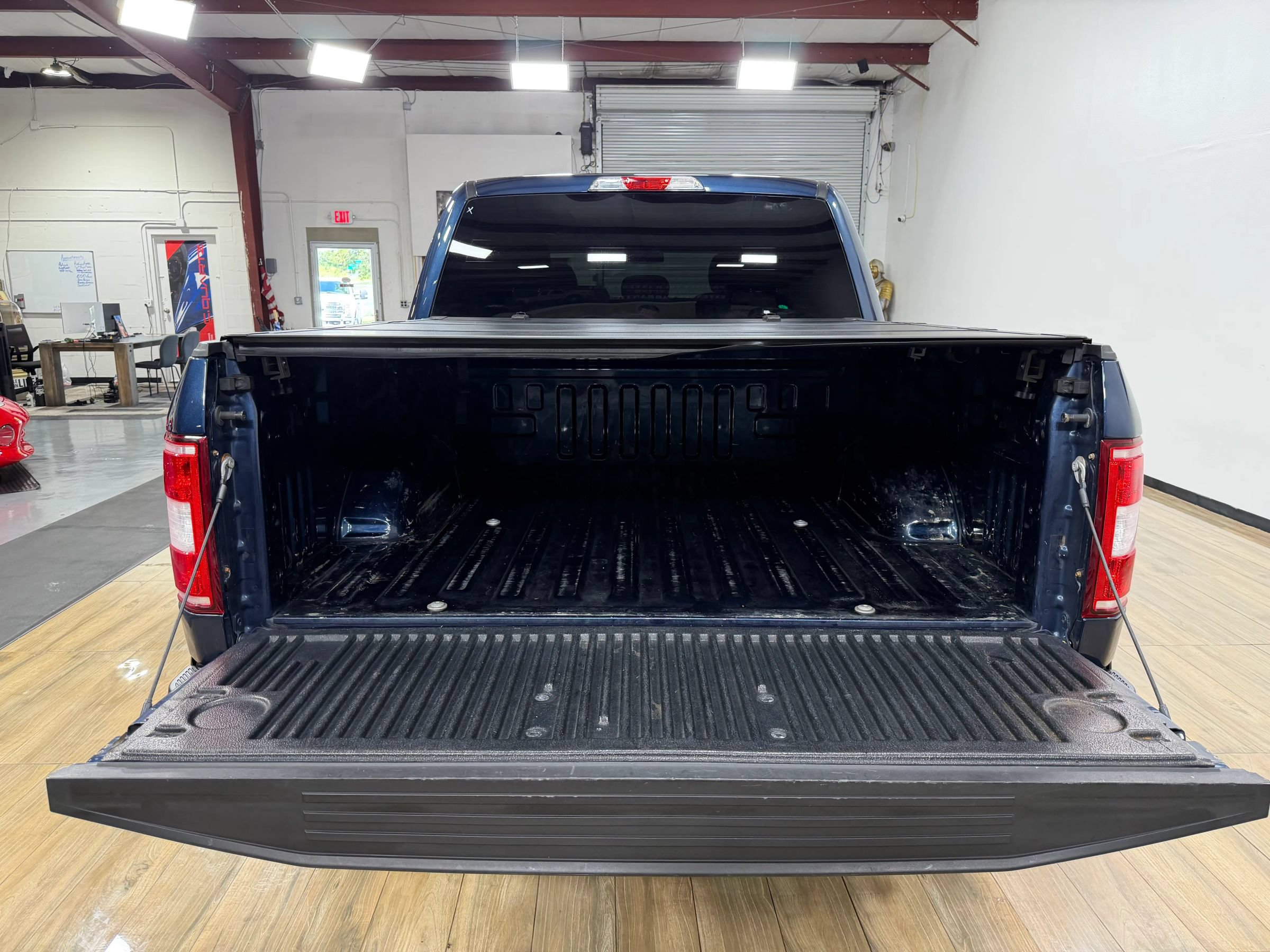 Used 2019 Ford F150 XLT w/ Equipment Group 301A Mid AWD/4WD image 8