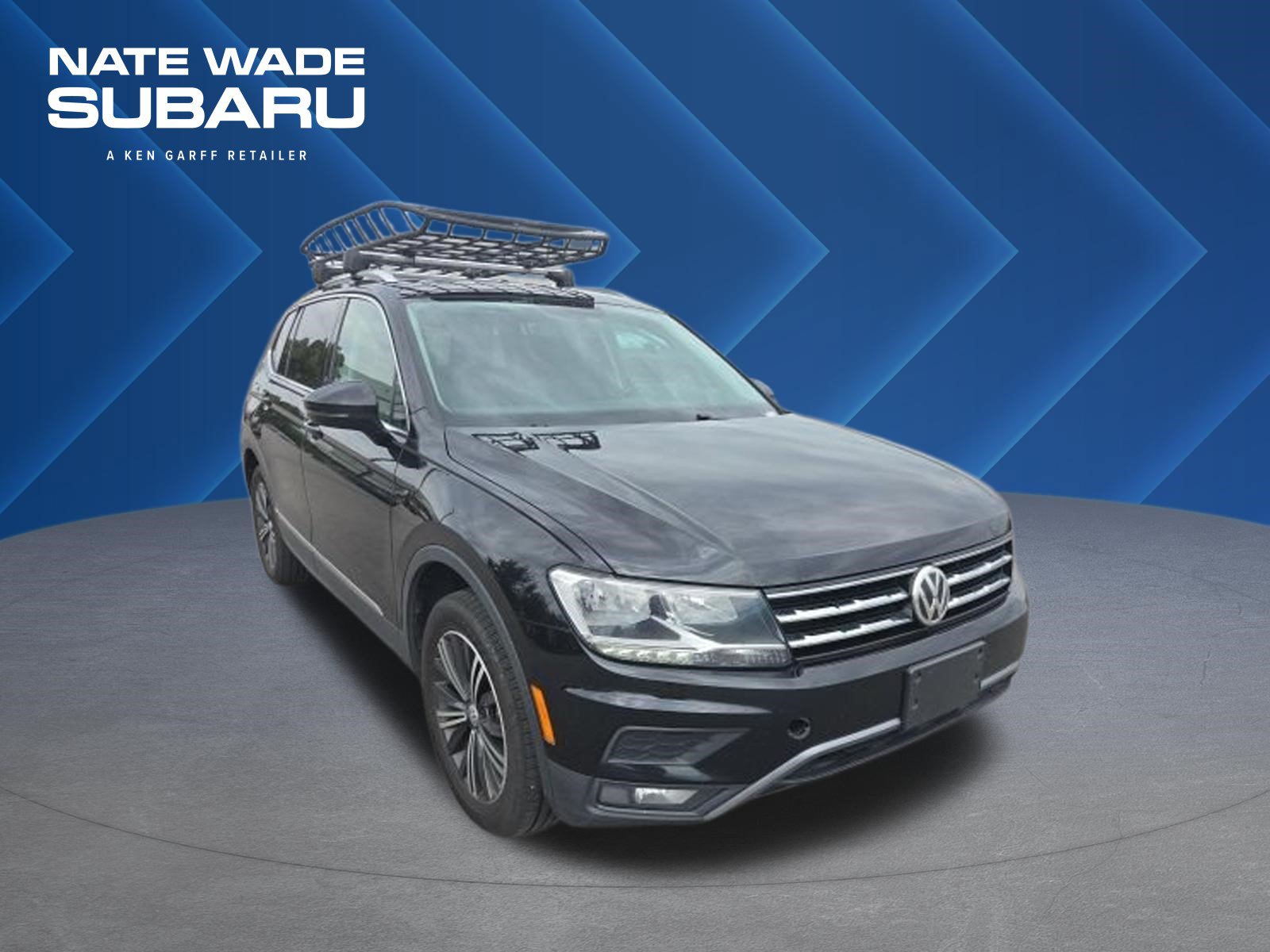 Used 2018 Volkswagen Tiguan SEL AWD/4WD image 1