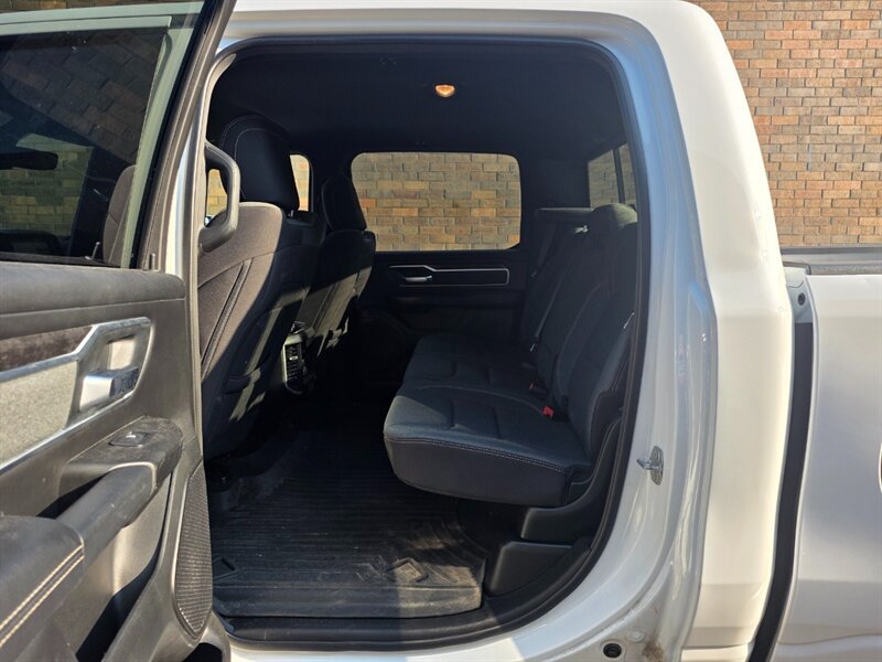 Used 2022 RAM 1500 Big Horn AWD/4WD image 23