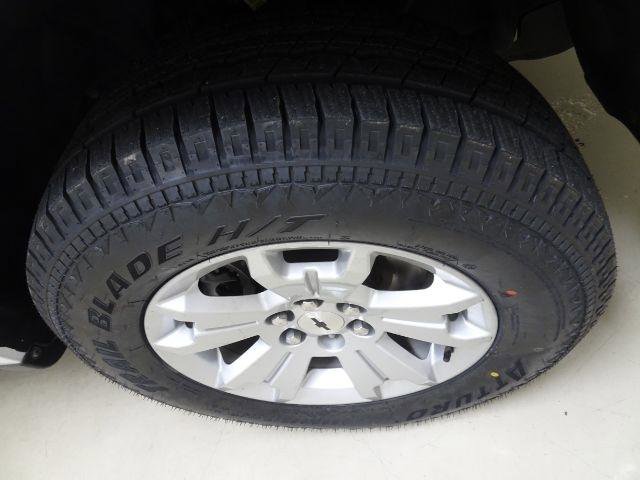 Used 2022 Chevrolet Colorado LT image 8