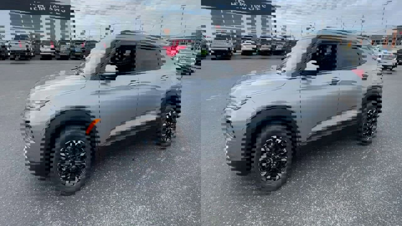 Used 2023 Chevrolet TrailBlazer LT image 4