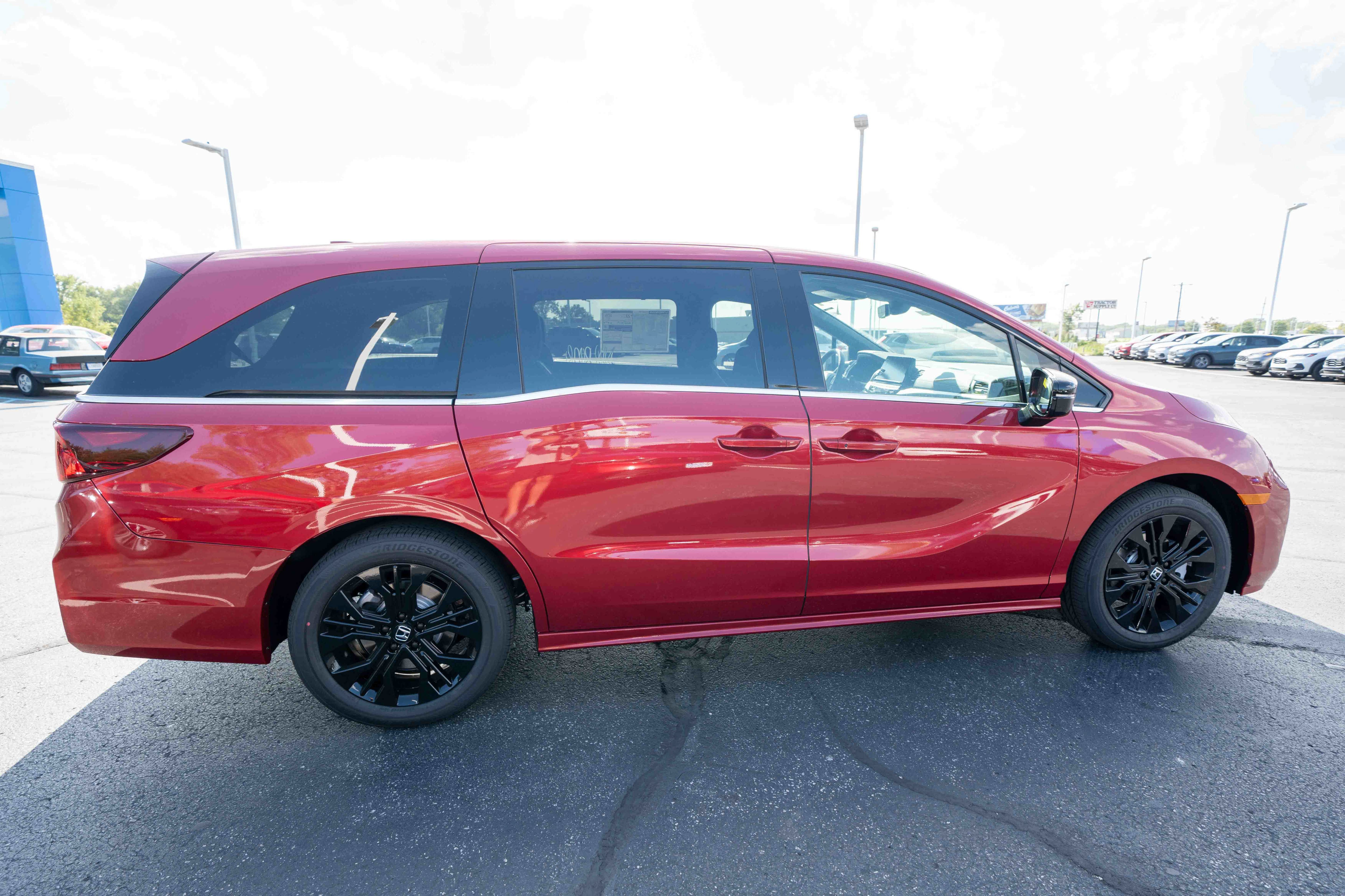 New 2026 Honda Odyssey Sport-L image 6