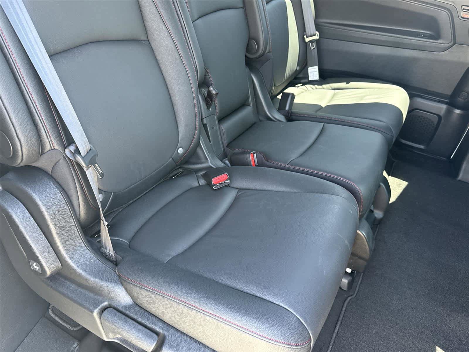 Used 2026 Honda Odyssey Sport-L image 16