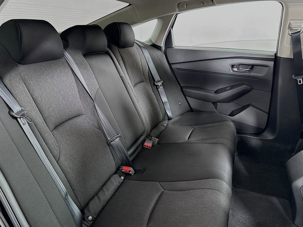 Certified 2023 Honda Accord EX image 34