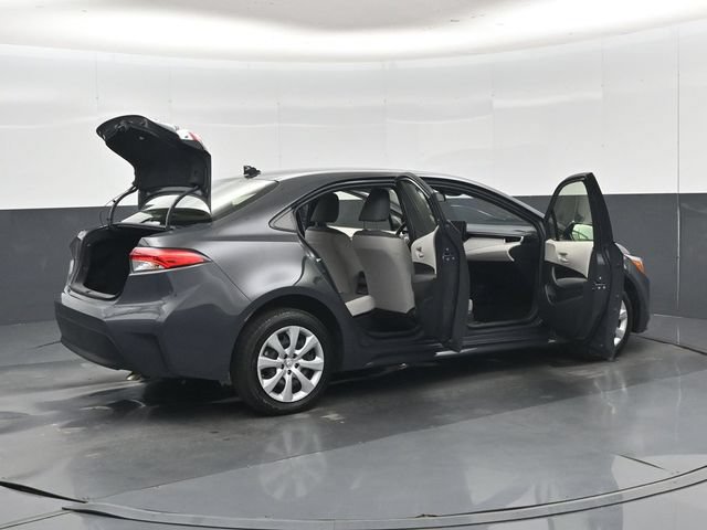 Used 2025 Toyota Corolla LE FWD image 55