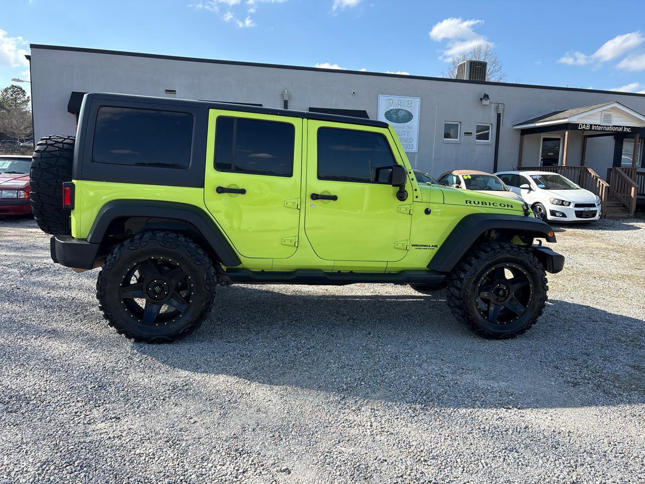 Used 2016 Jeep Wrangler Unlimited Rubicon w/ Max Tow Package image 6
