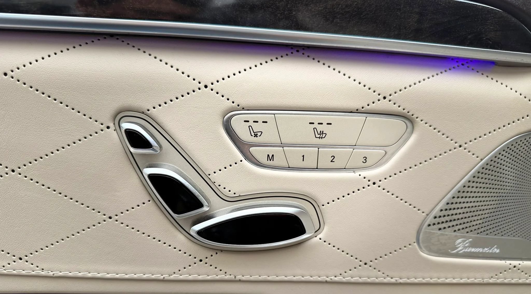 Used 2015 Mercedes-Benz S 63 AMG 4MATIC Sedan image 29
