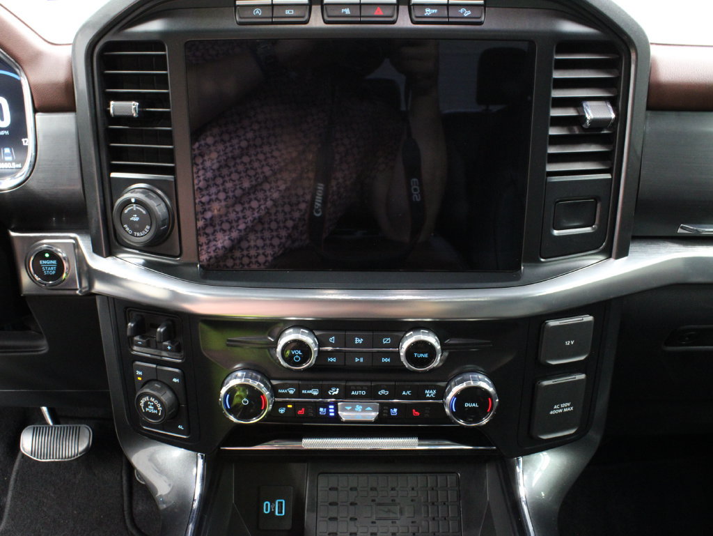 Used 2023 Ford F150 Lariat w/ Equipment Group 502A High AWD/4WD image 20