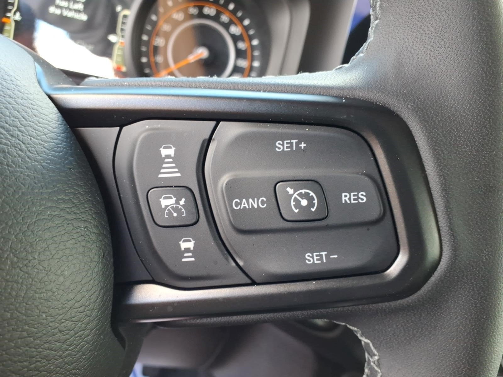 Used 2025 Jeep Wrangler Unlimited Rubicon AWD/4WD image 20