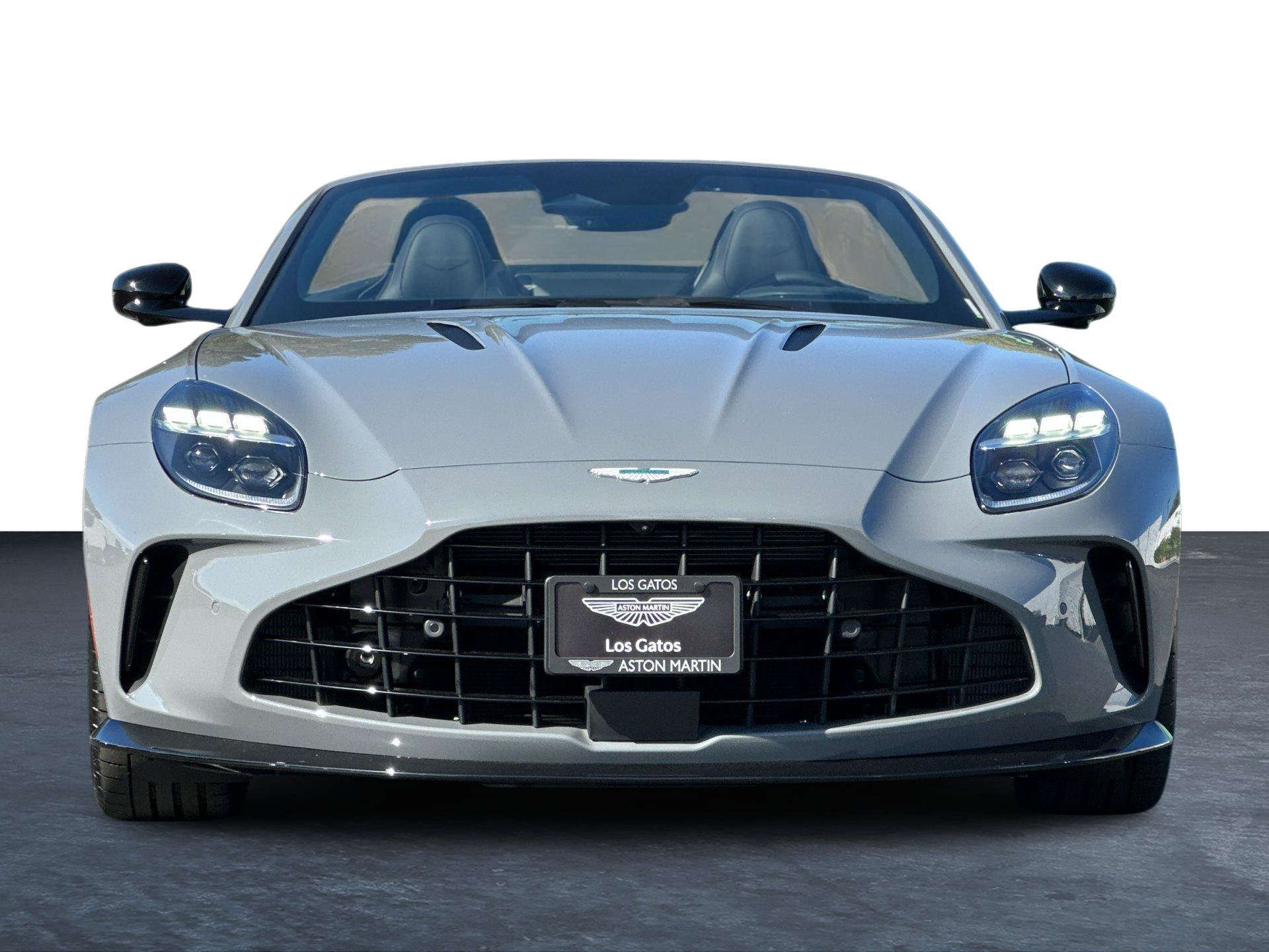 Used 2026 Aston Martin V8 Vantage Coupe RWD image 7