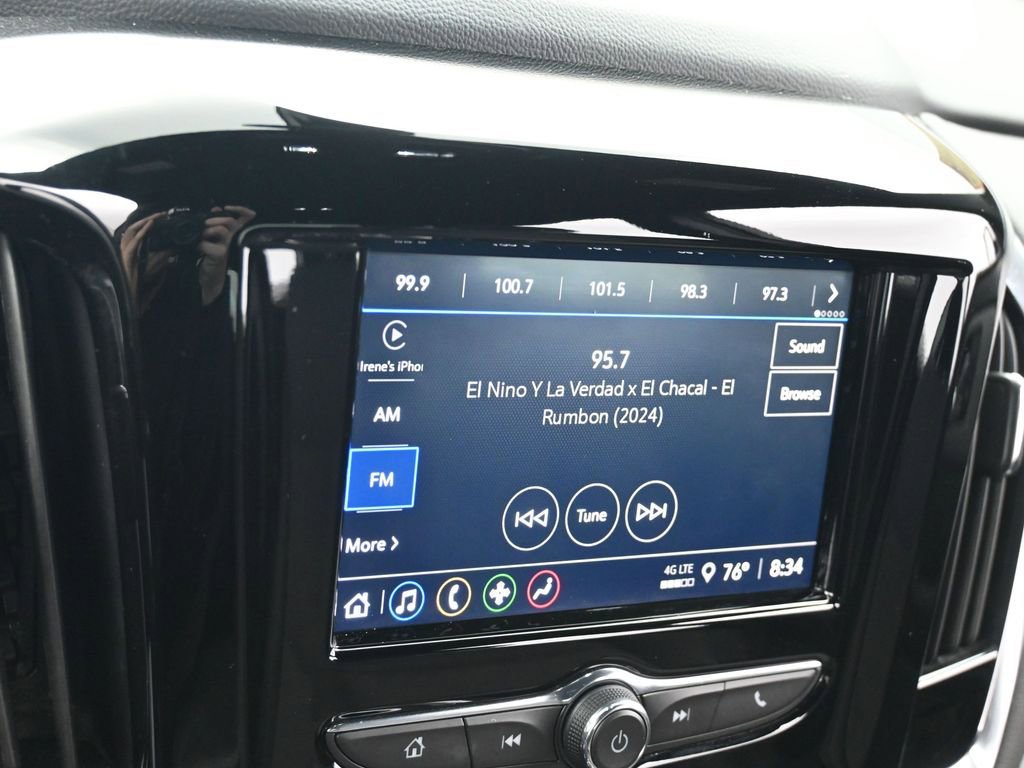 Used 2023 Chevrolet Traverse LT image 19