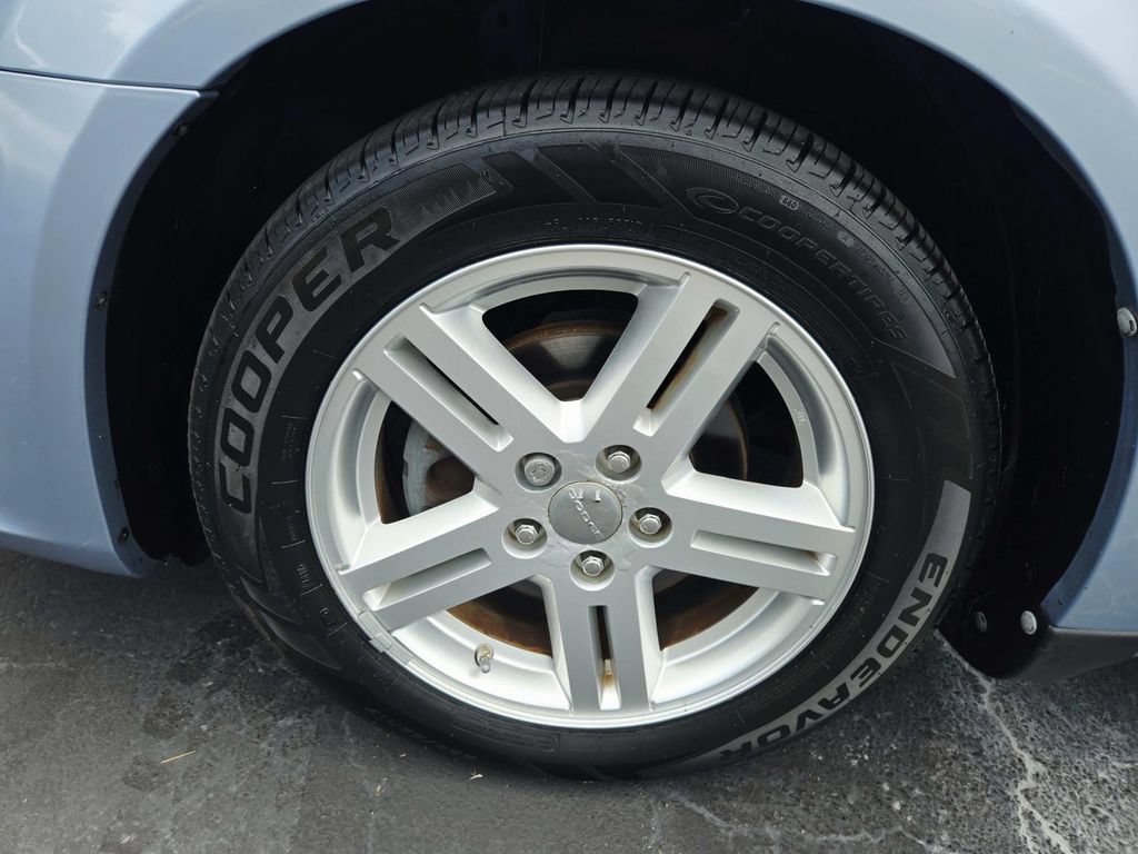 Used 2013 Dodge Avenger SXT FWD image 18